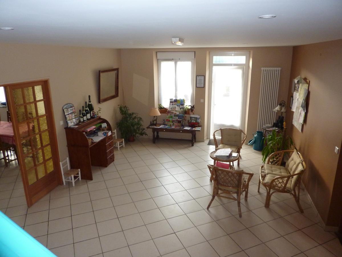 La Janenquelle Bed & Breakfast Sarry  Luaran gambar