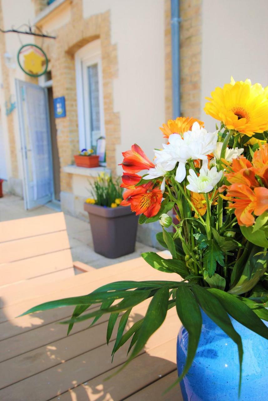 La Janenquelle Bed & Breakfast Sarry  Luaran gambar