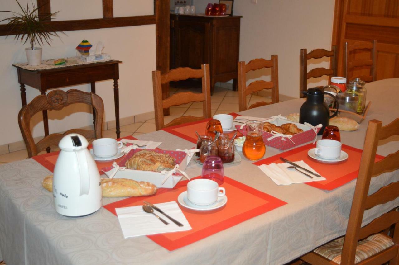 La Janenquelle Bed & Breakfast Sarry  Luaran gambar